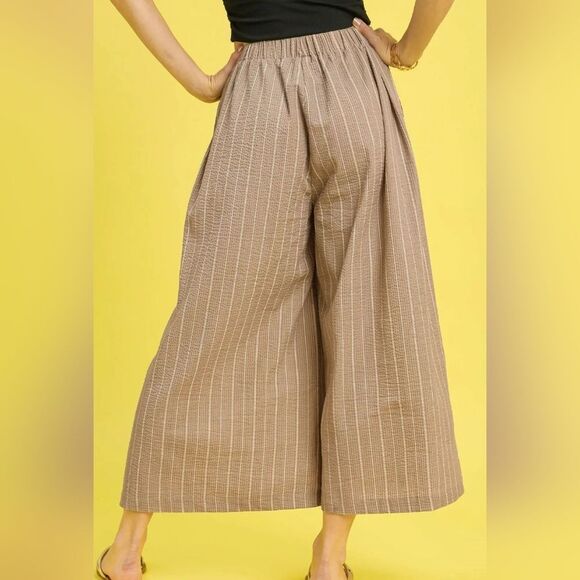 Umgee Pinstripe Crop Palazzo Pants Striped Wide-Leg Pants Sz SM MD LG - Picture 2 of 4